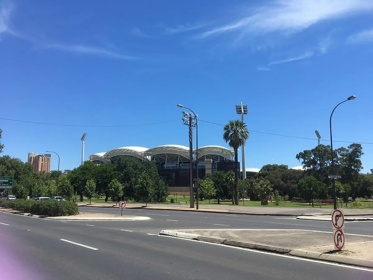 Apartment Adelaide Style Accommodation-Close To City-North Adelaide-3 Bdrm- Free Parking Australia
