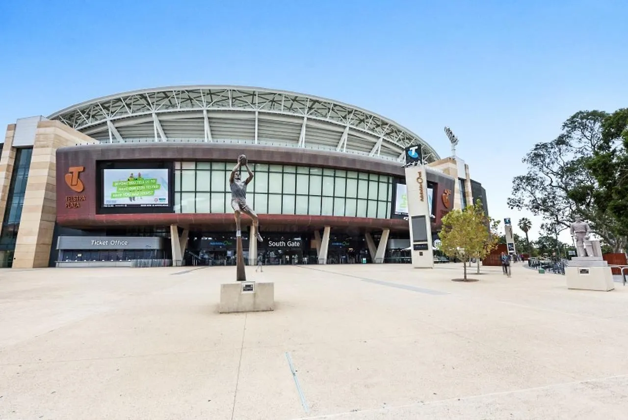 Adelaide Style Accommodation-Close To City-North Adelaide-3 Bdrm- Free Parking